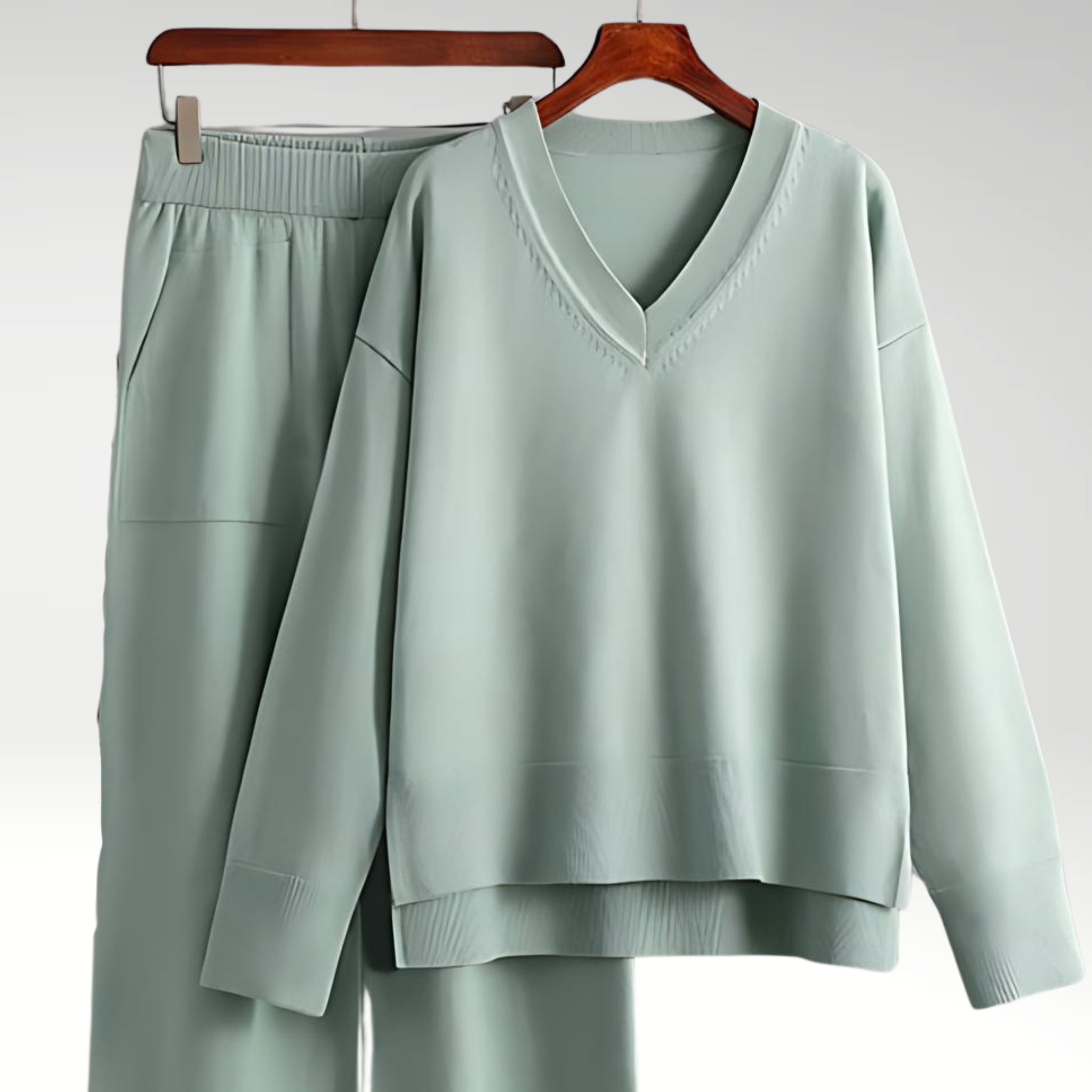 Ravora Paris™ | Luxe Ensemble deux pièces col V