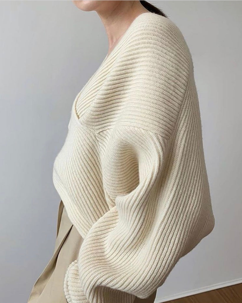 Ravora Paris™ | Pull en tricot croisé chic